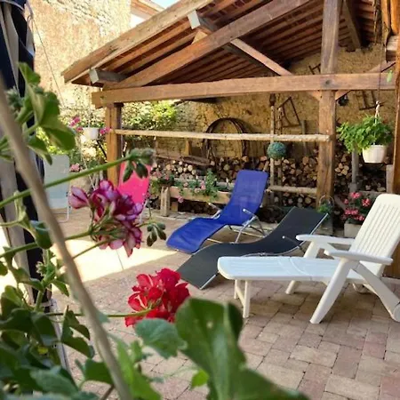 Ancienne Ferme Restauree Avec Charme, Vergers De Mirabelles, Borne Electrique, Proche De Madine - Fr-1-585-7 *