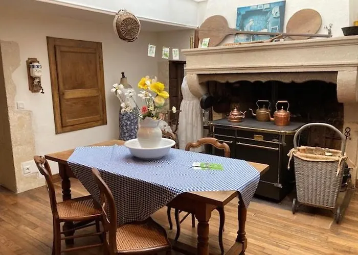 Holiday home Ancienne Ferme Restauree Avec Charme, Vergers De Mirabelles, Borne Electrique, Proche De Madine - Fr-1-585-7 Buxieres-sous-les-Cotes