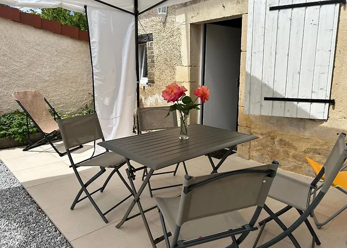 Holiday home Ancienne Ferme Restauree Avec Charme, Vergers De Mirabelles, Borne Electrique, Proche De Madine - Fr-1-585-7 Buxieres-sous-les-Cotes